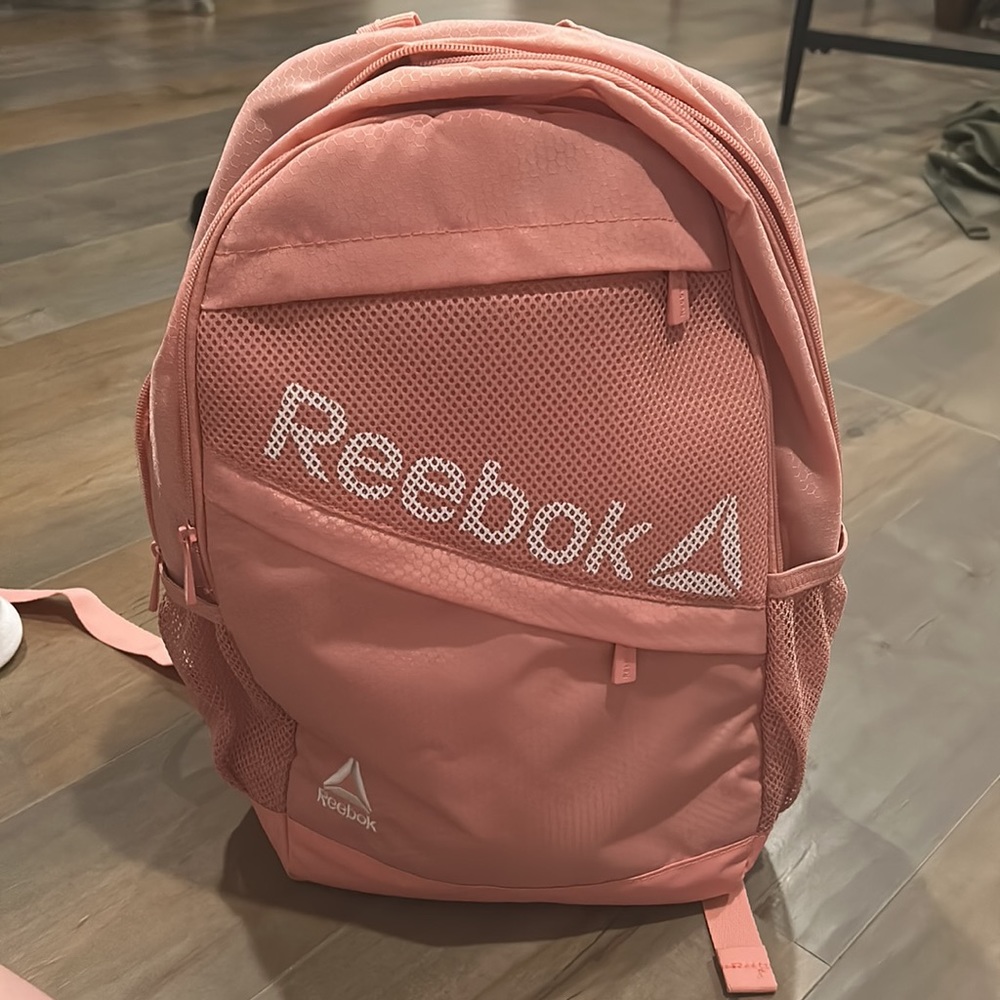 Pink Reebok backpack - Picture 5 of 5